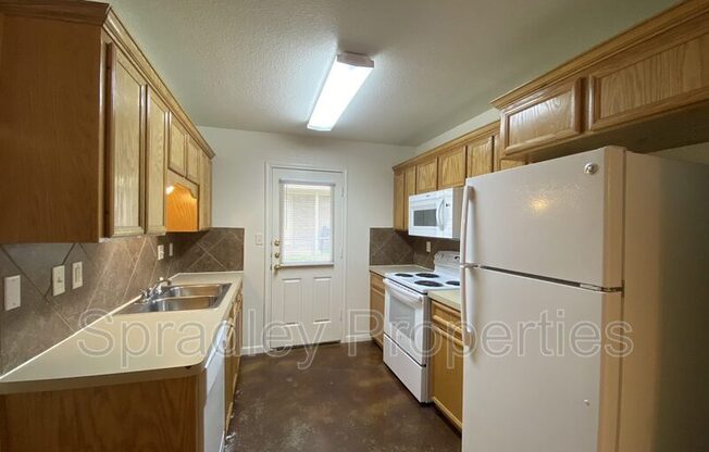 5604 ALT LUXOR DR