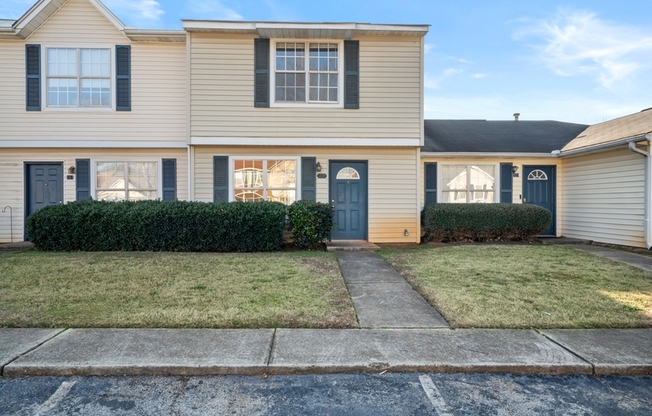 319 QUINCY AVE