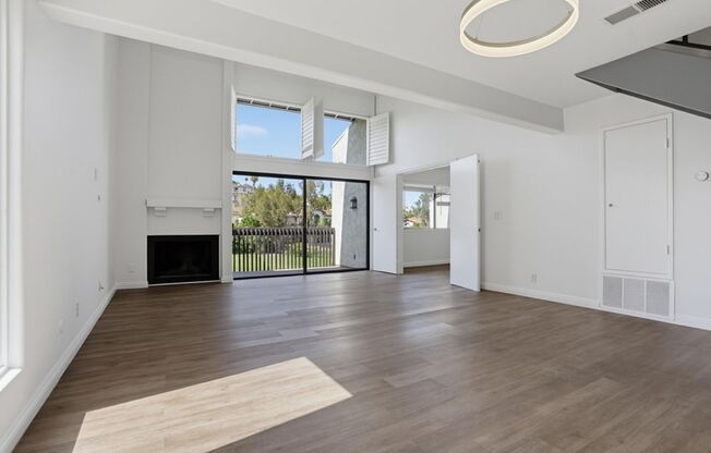 Beautiful Spacious Condo with Panoramic Views of the La Costa Golf Course!!!