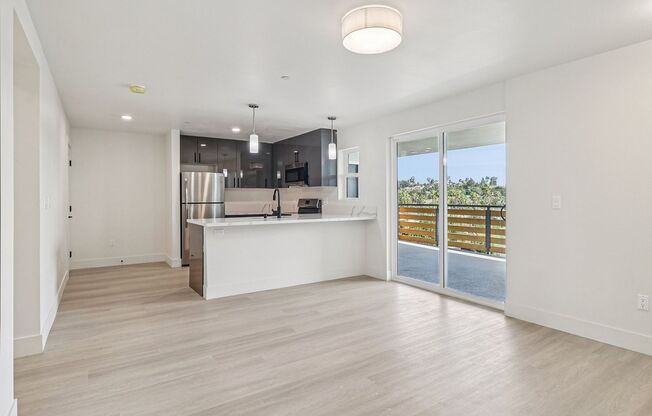 2 beds, 2 baths, 818 sqft, $3,095, Unit 143