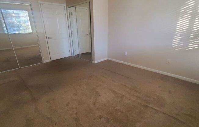 1 bed, 1 bath, 700 sqft, $2,400, Unit #110