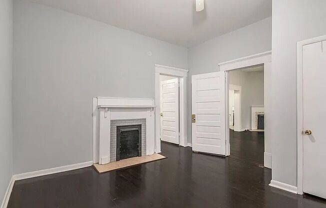 Spacious 3bd/2ba in Capitol View w/ Huge Fenced-In Backyard!