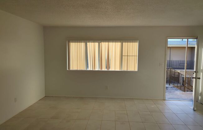 1 bed, 1 bath, 680 sqft, $1,600, Unit 52-25