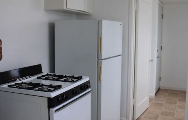 4010 Macdonlad Ave., Richmond, CA 94805