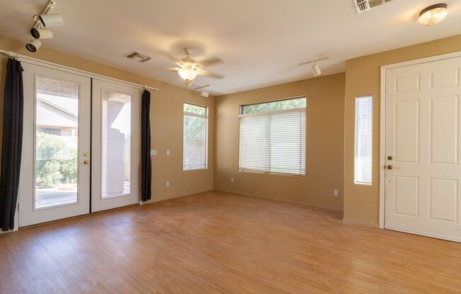 Live in Style and Convenience - 2BR/2BA with Appliances and Community Amenities!