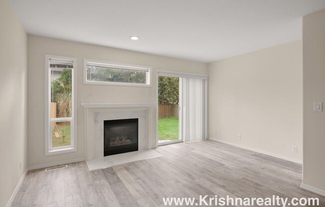 Charming 3 BD* 2.5 BA* Duplex **NEWLY RENOVATED** Located in Historic Orenco in the Elk Meadows Community