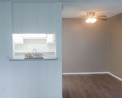 1 bed, 1 bath, 644 sqft, $2,125, Unit 22