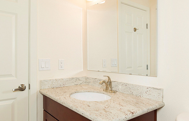 1 bed, 1 bath, 759 sqft, $2,475, Unit 202