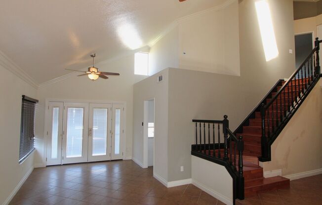 Beautiful 2-Story 4-Bedroom Home in Redlands!