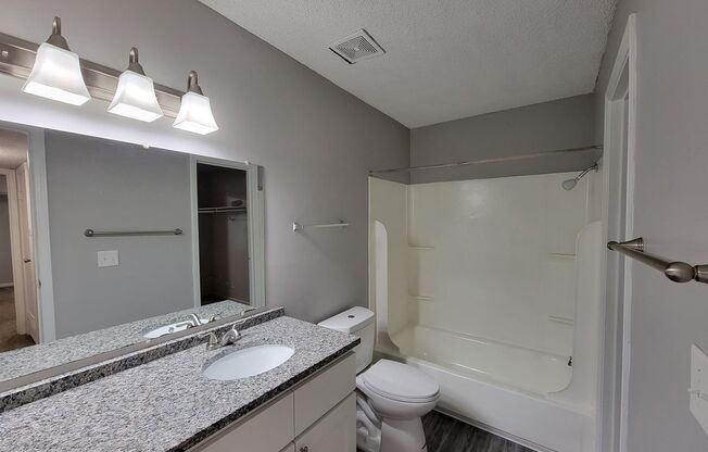 1 bed, 1 bath, 750 sqft, $999, Unit 126302