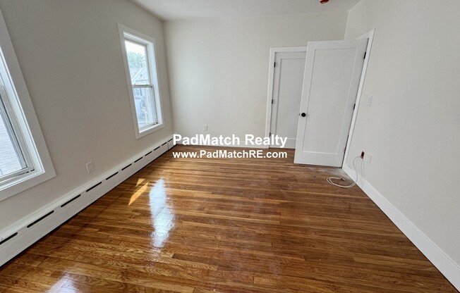 805 BLUE HL AVE