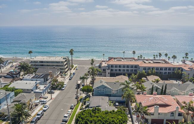 Carlsbad Village  Furnished 2 bedroom/2 bath Long Term