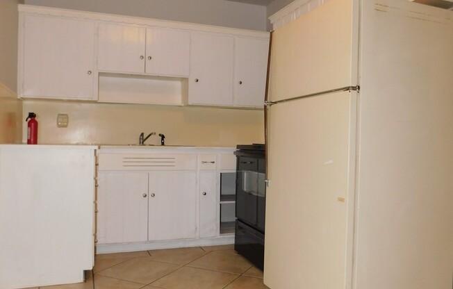 3 beds, 1 bath, $1,625