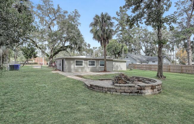 Newly renovated 3 bedroom/1 bathroom home in Orange Park