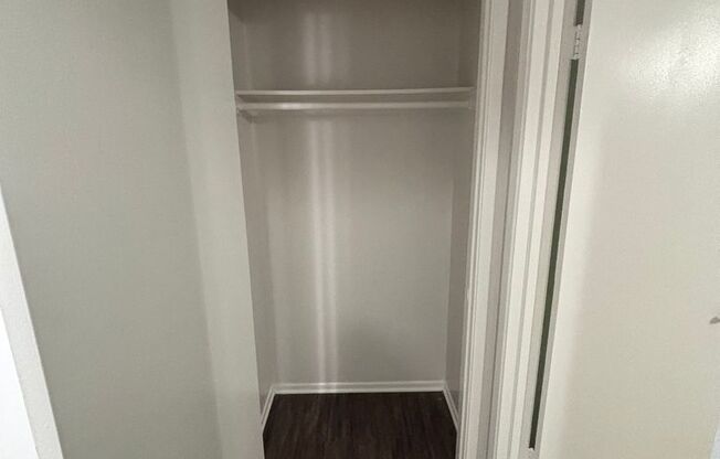 1 bed, 1 bath, 750 sqft, $2,340, Unit 1611