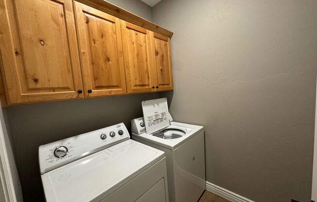 2 beds, 2 baths, $1,475, Unit # 58