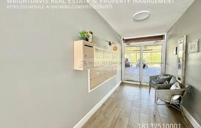 5537 SEA FRST DR