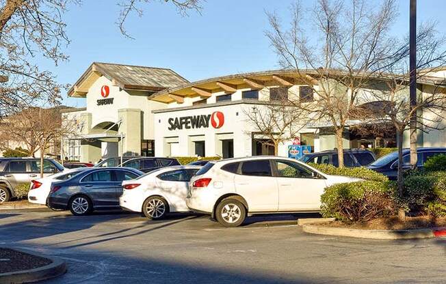 Safeway Store with  Parking at 215 BAYVIEW APARTMENTS, San Rafael, CA