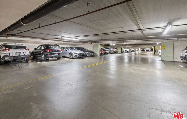 2 beds, 2 baths, 1,071 sqft, $4,100, Unit 801