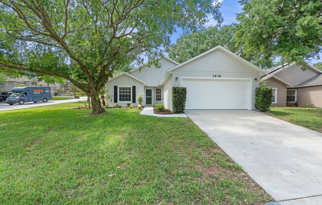 ERROL ESTATES - GOLFSIDE VILLAGE  • 3 BR • 2 ba • 1,500 ft²