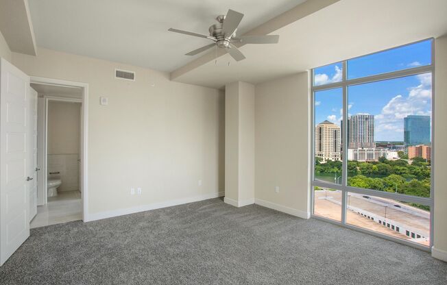 2 beds, 2.5 baths, 2,171 sqft, $9,728, Unit 1910