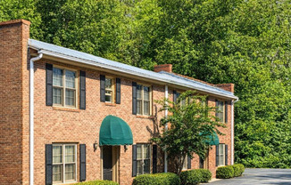 Cobblestone Apartments