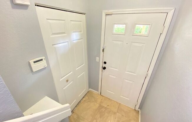 225 ARBOR LK CIR