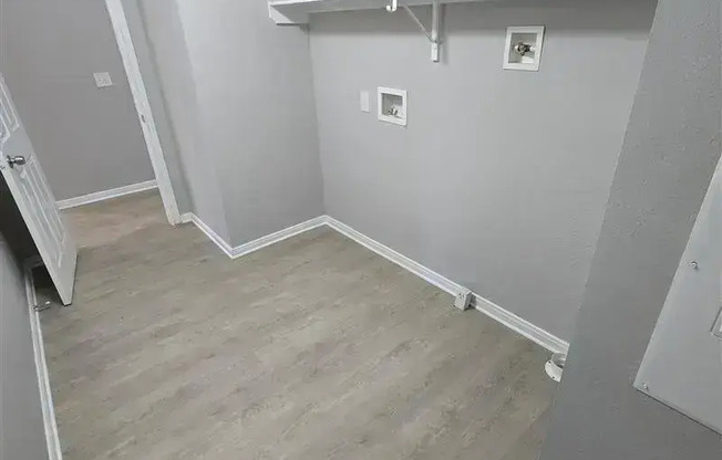 15871 CLARKE SPG DR