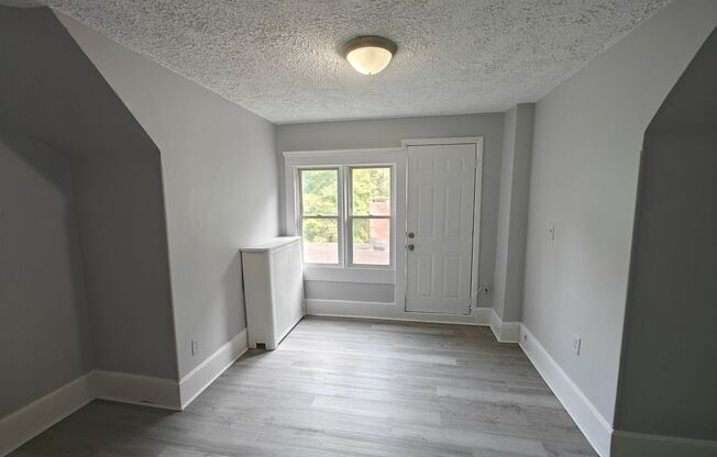 1 bed, 1 bath, $1,395, Unit 3rd Floor