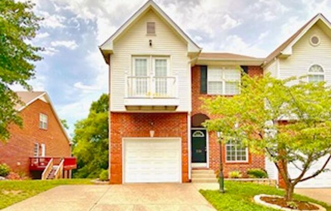 Spacious 3-Bedroom Townhouse in a Prime Hermitage/Old Hickory Location!