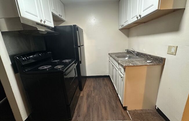 8321 8333 Anthony Wayne LLC