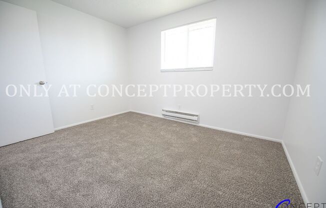 2 beds, 1 bath, 840 sqft, $1,210, Unit 82