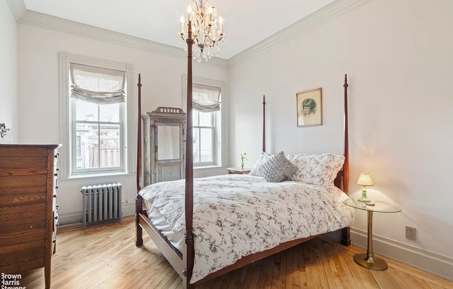 371 9 ST