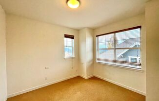 2 beds, 1 bath, $2,599