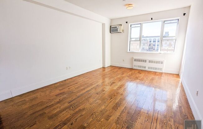 1143 DEKALB AVE