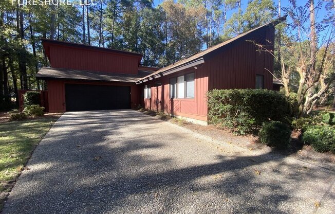 138 HIGH BLF RD