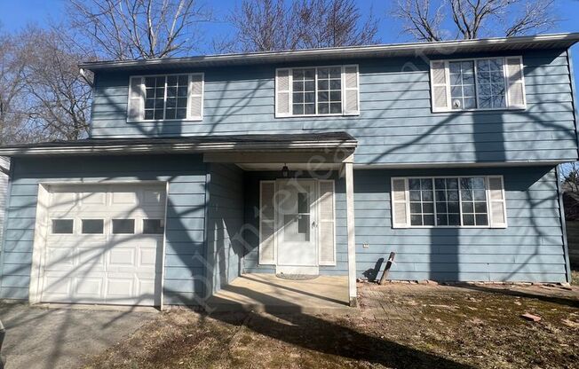 Welcome to this charming 4 bedroom, 1.5 bathroom home located in Toledo, OH.