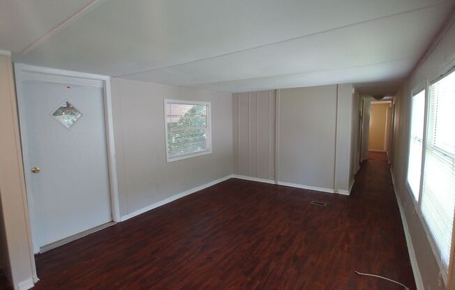 Remodeled 2BR/1BA Mobile home