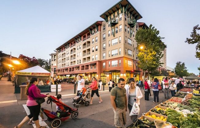 Dozens of Restaurants and Shops Nearby