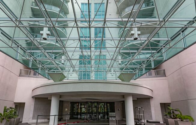 1 bed, 1.5 baths, $1,975, Unit # 1105