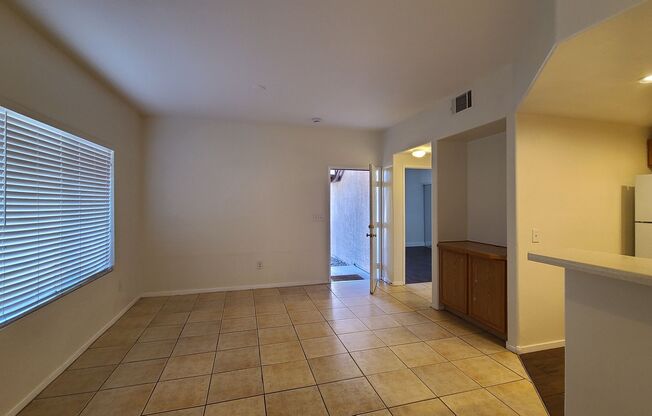 2 beds, 2 baths, $1,300, Unit # 180