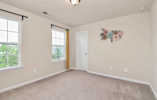 4 beds, 2.5 baths, $2,795