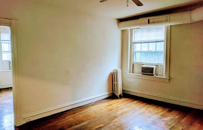 1 bed, 1 bath, $1,250, Unit Apt. 07