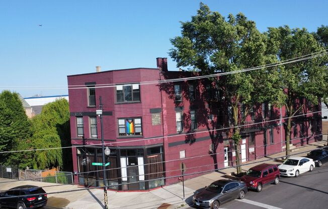 2065 Coulter St &amp; 2409-11 S Hoyne Ave