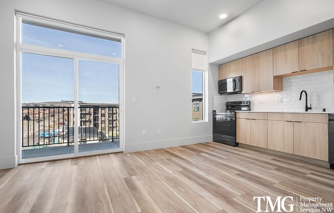 1 bed, 1 bath, 570 sqft, $1,650, Unit 210