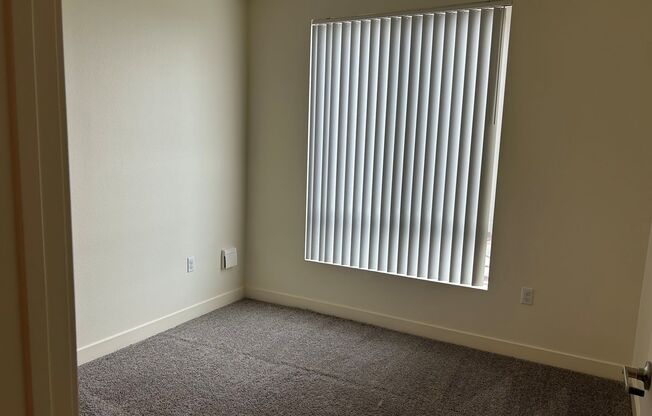 2 beds, 2 baths, 890 sqft, $2,565, Unit 310