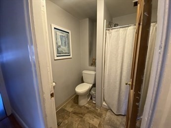 821 E 2 ST