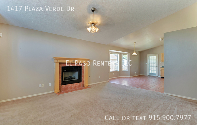 1417 PLZ VERDE DR