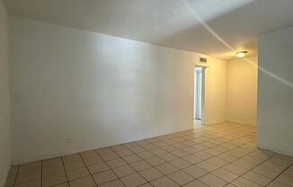 1 bed, 1 bath, 650 sqft, $1,650, Unit 1600-305