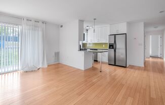 Lovely 2 BR/1 BA condo in Anacostia!